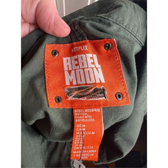 Netflix Rebel Moon Cargo Utility Jumpsuit Unisex Army Green Size Medium Nwot Cos - Picture 6 of 11